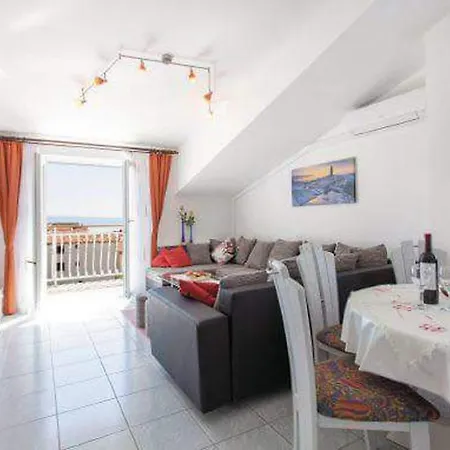 With A Swimming Pool Podstrana, Split - 17887 Apartment