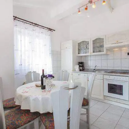 Apartment With A Swimming Pool Podstrana, Split - 17887 Podstrana